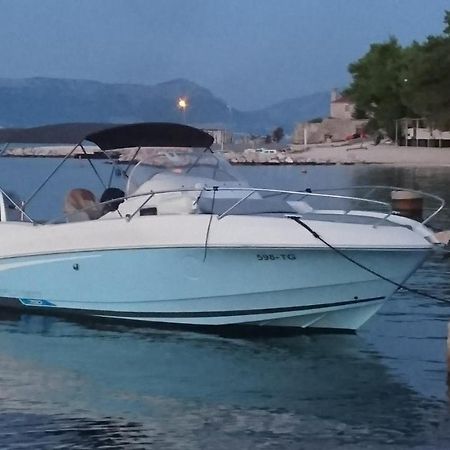 Villa Lovor Трогир Екстериор снимка