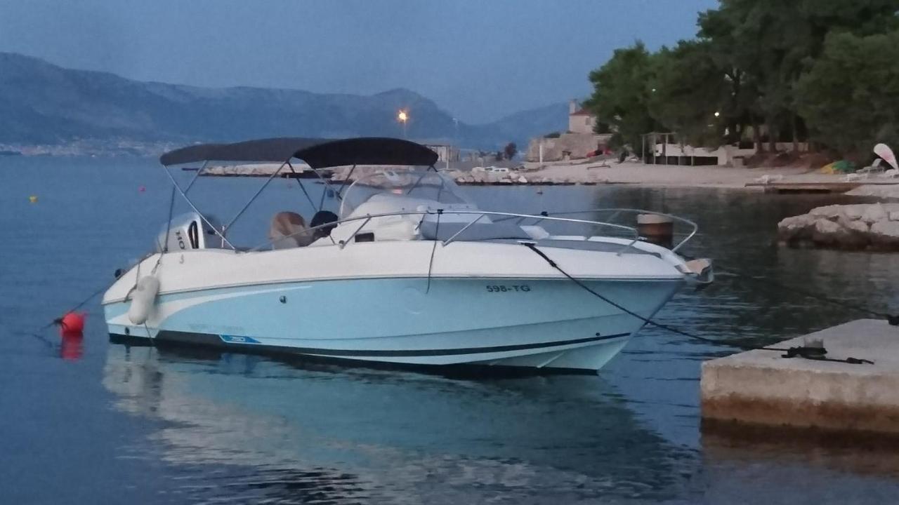 Villa Lovor Трогир Екстериор снимка